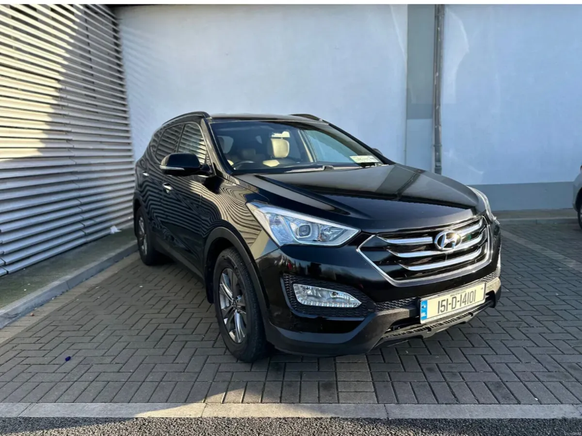 Hyundai Santa Fe 2015 - Image 1