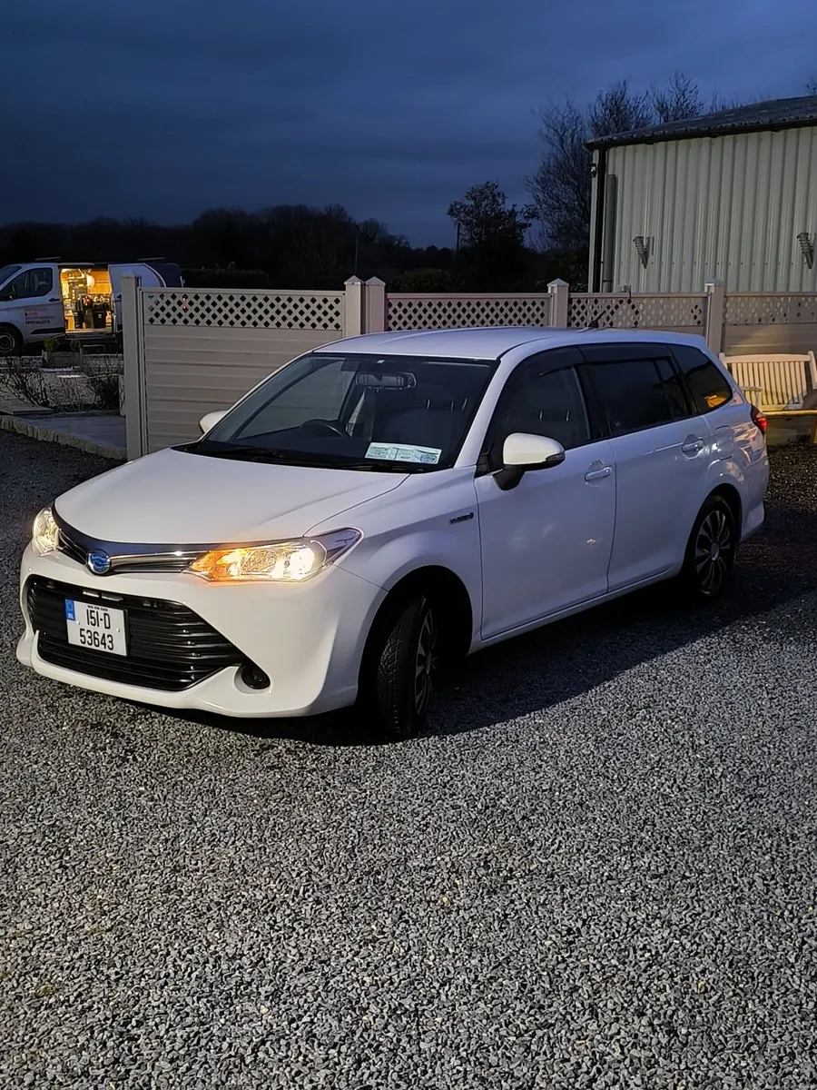 Toyota Corolla 2015 - Image 1