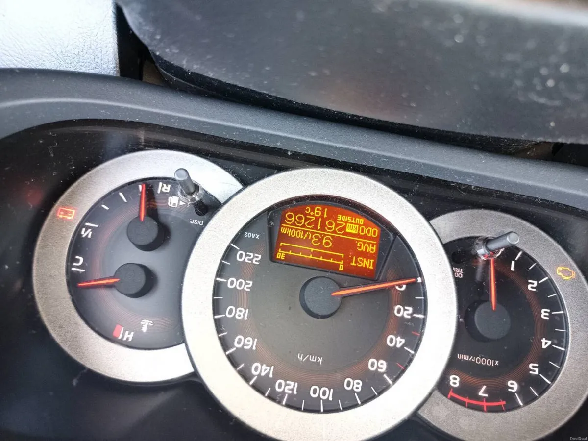 Toyota Rav4 2.0 petrol - Image 3