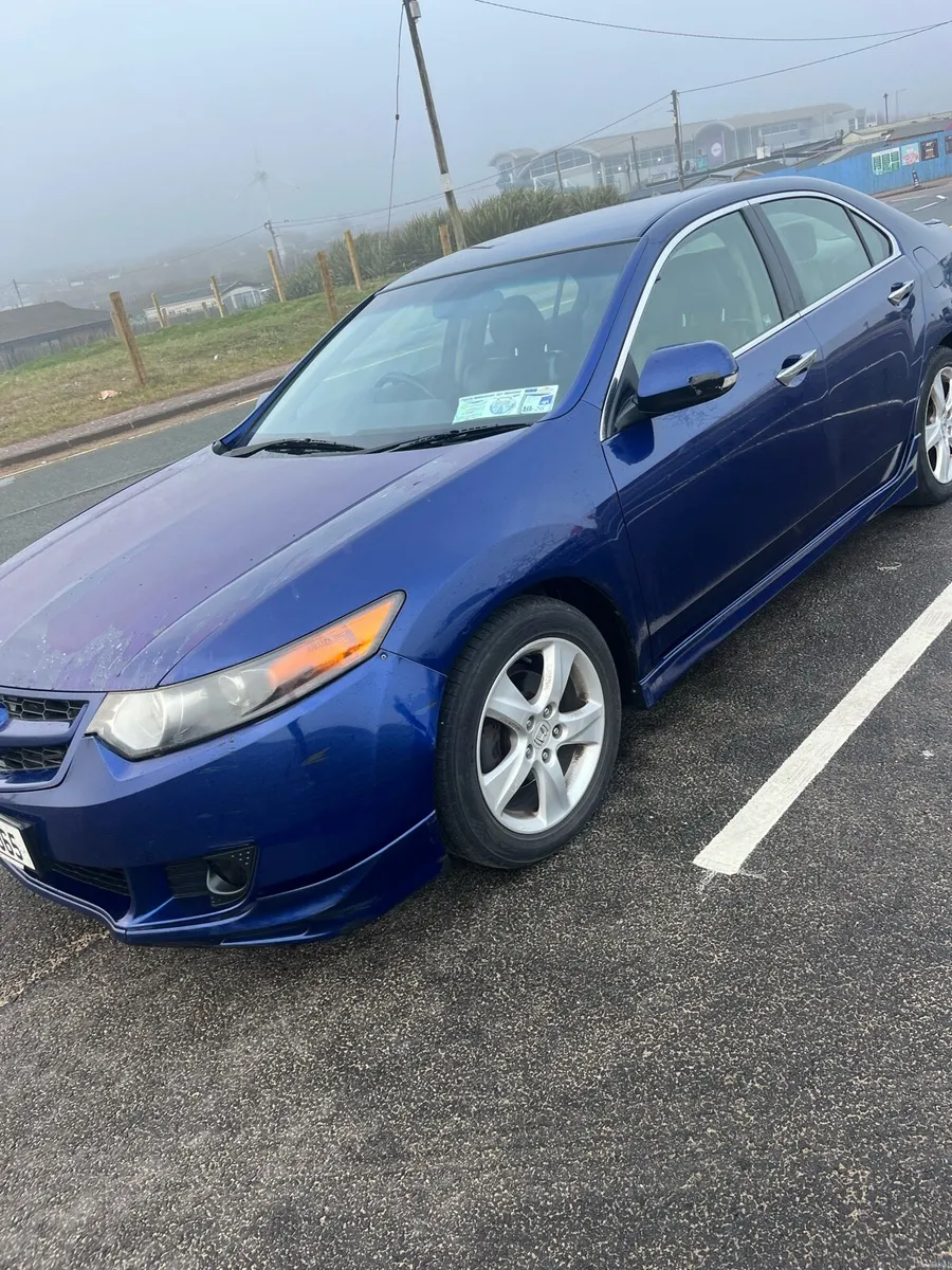 Honda Accord 2008 - Image 2