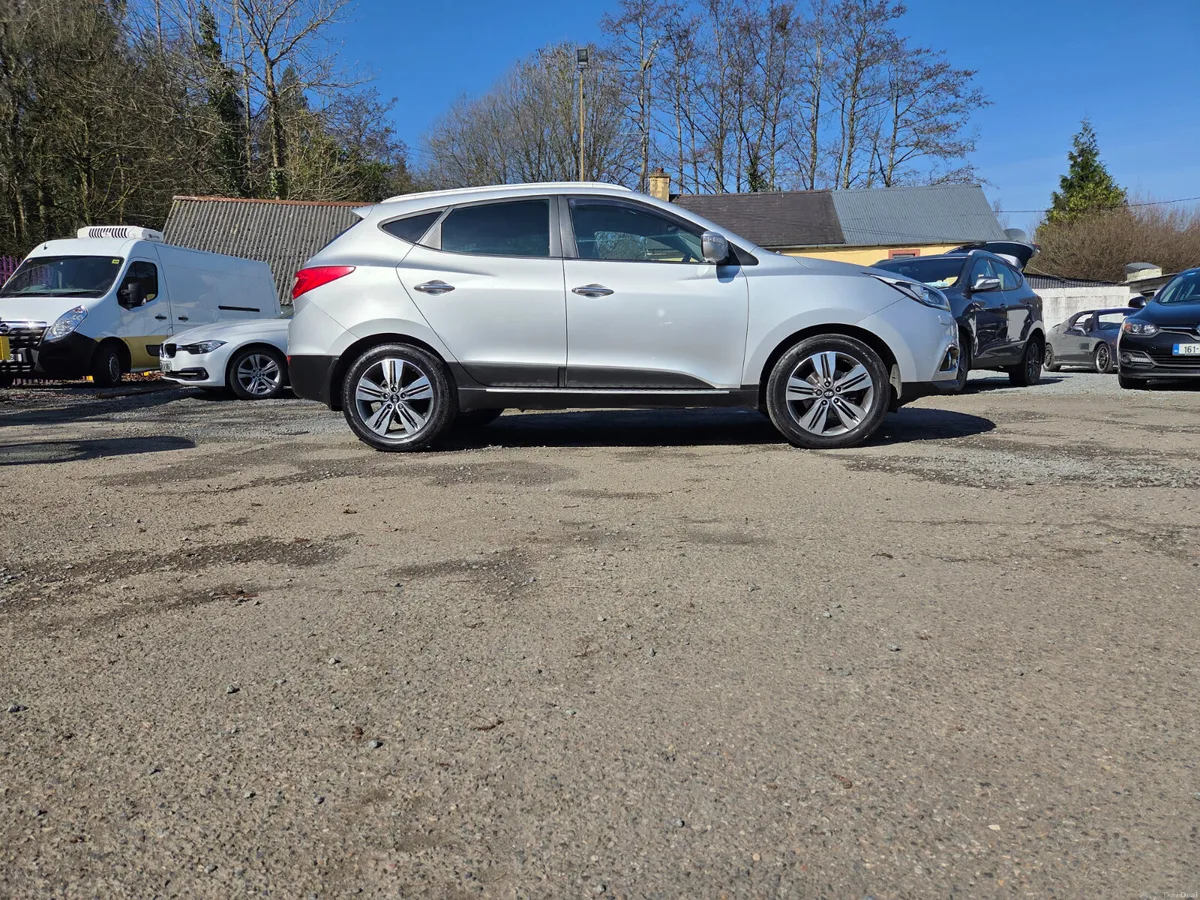 High Spec Hyundai ix35 NCT Warranty - Image 2