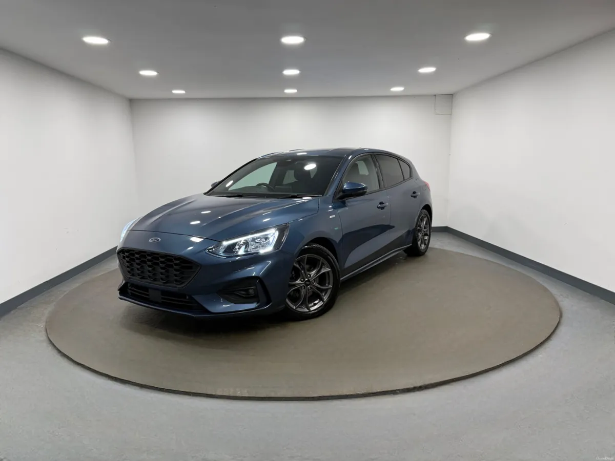 2022 Ford Focus 1.5 TDCI ST LINE - Image 2
