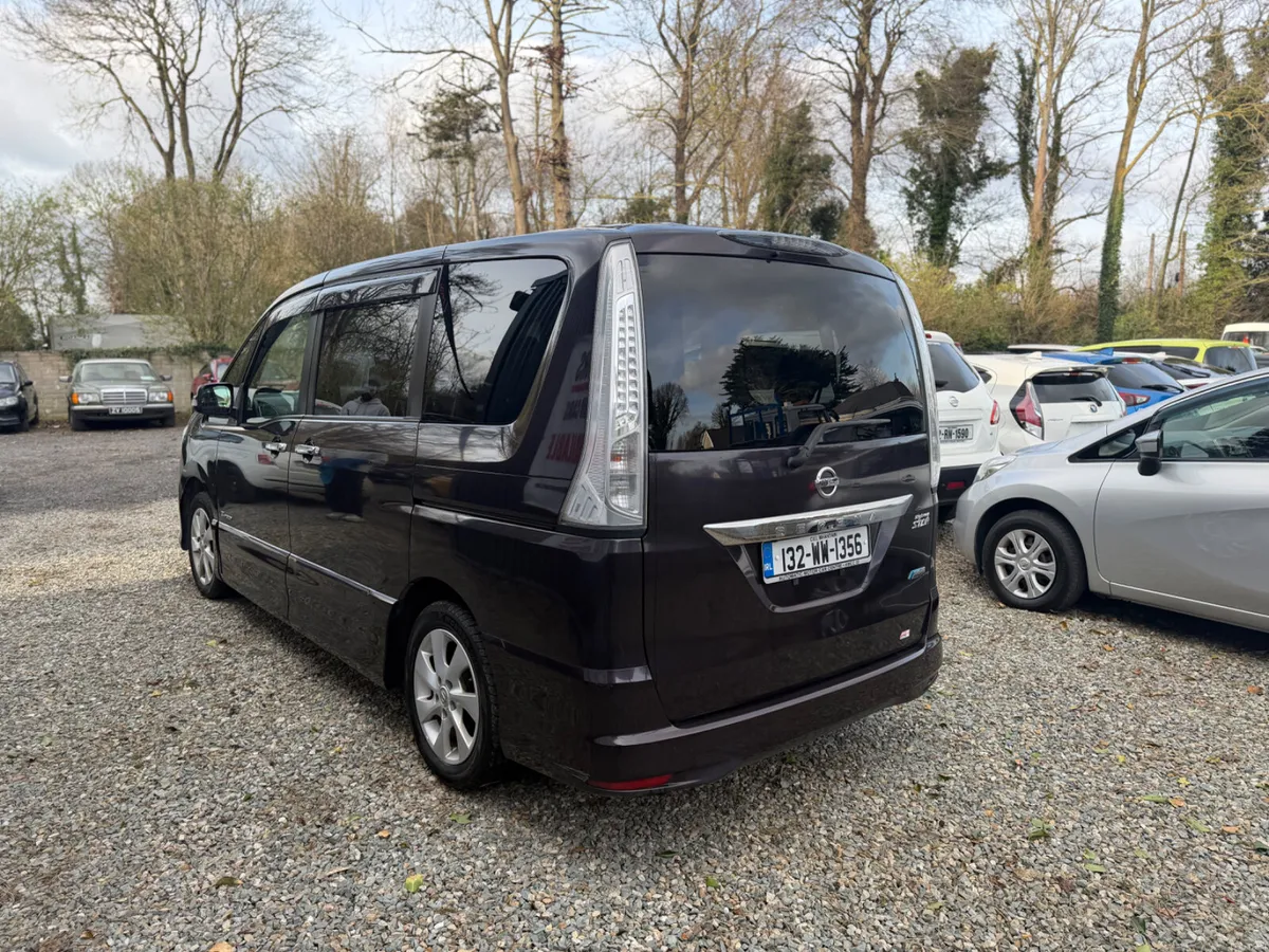 Nissan Serena 2013 - Image 4
