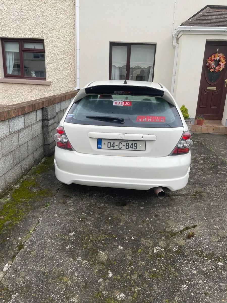 Honda Civic 2004 - Image 3