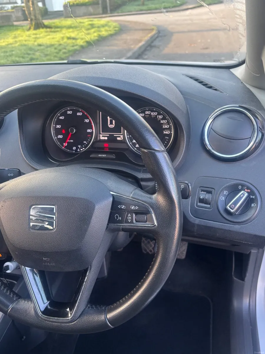 SEAT Ibiza 2015 1.0 TSI petrol - Image 3