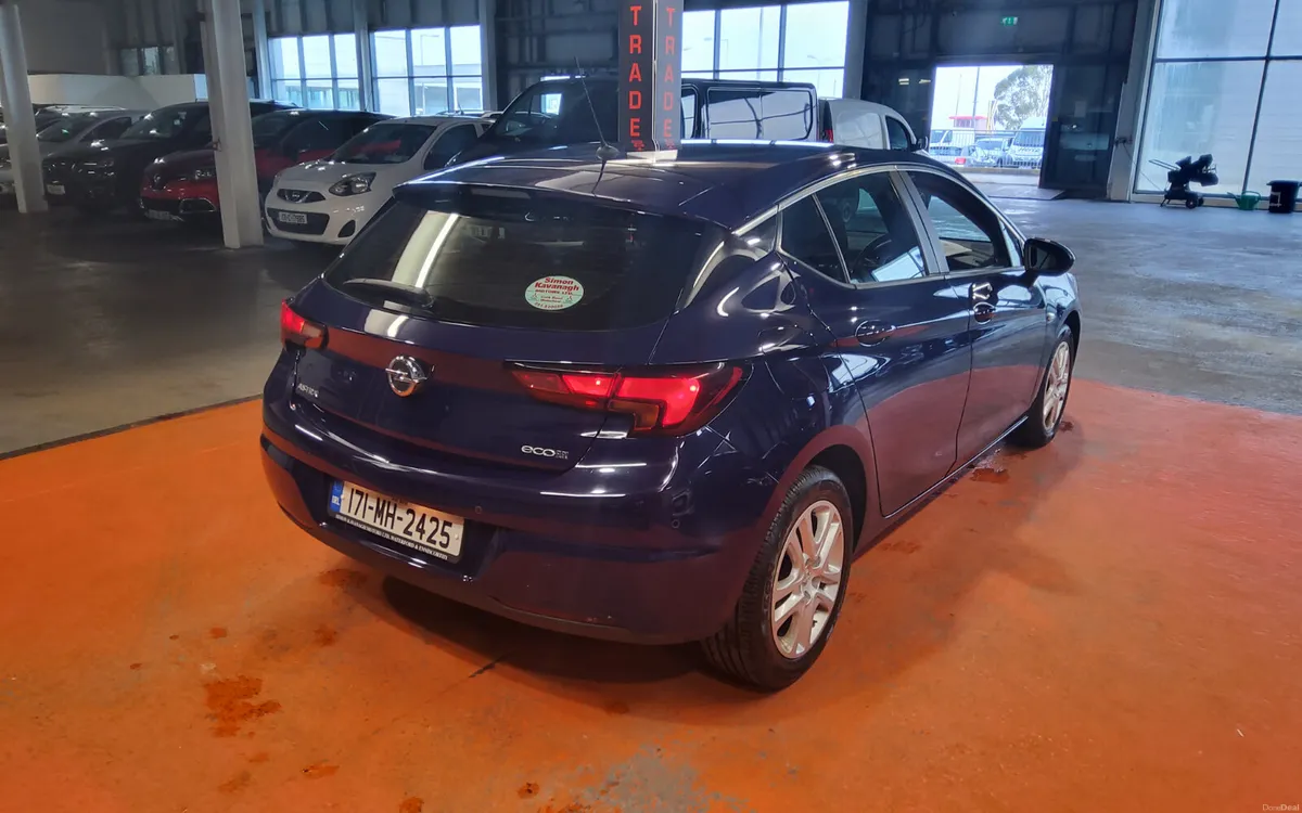 Opel Astra 2017 - Image 4