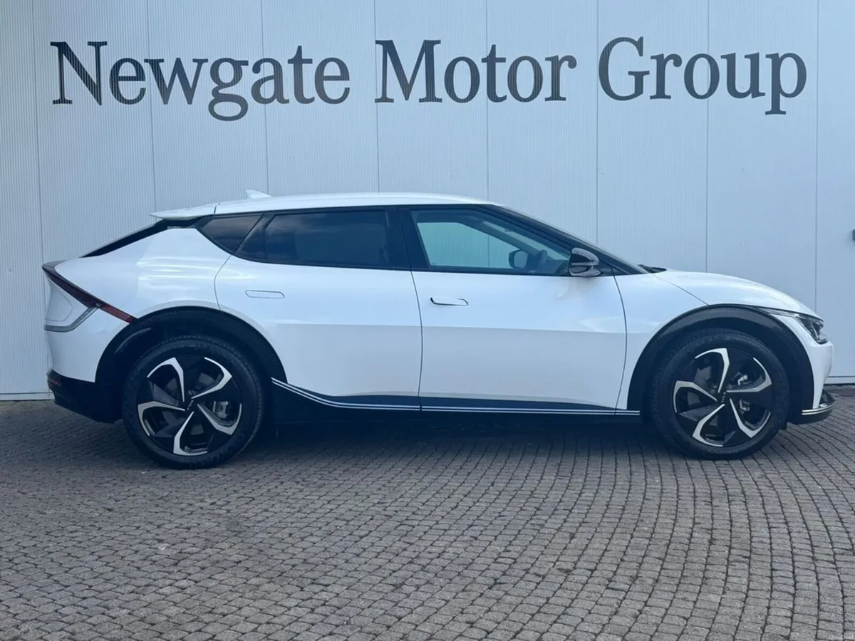 Kia EV6 Earth DEMO 5DR Auto - Image 4