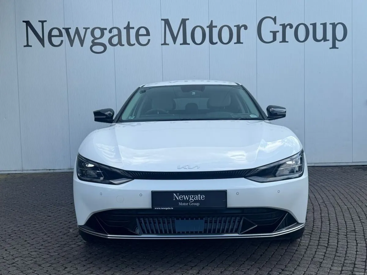 Kia EV6 Earth DEMO 5DR Auto - Image 2