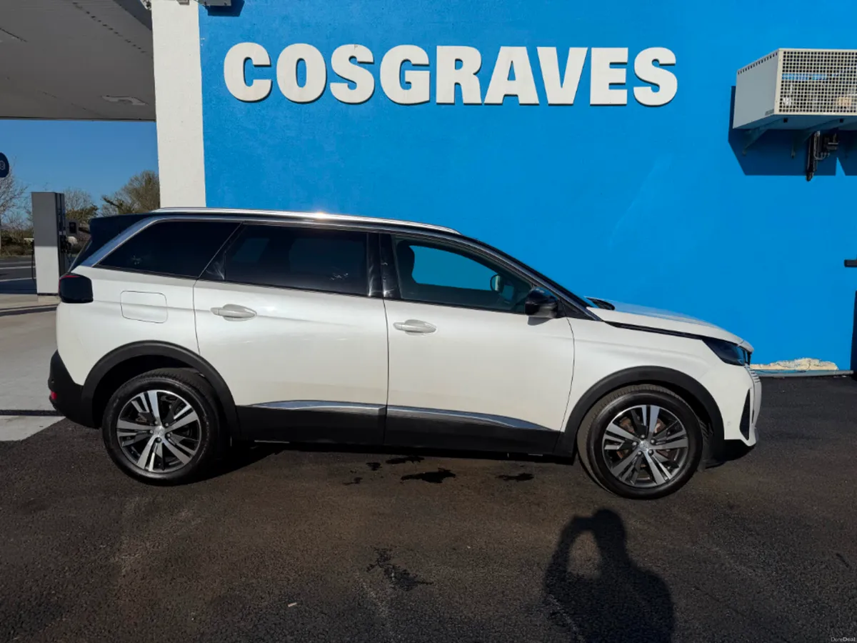 Peugeot 5008 FL Allure 1.5 Blue HDI 130 AUTO * 3 I - Image 2