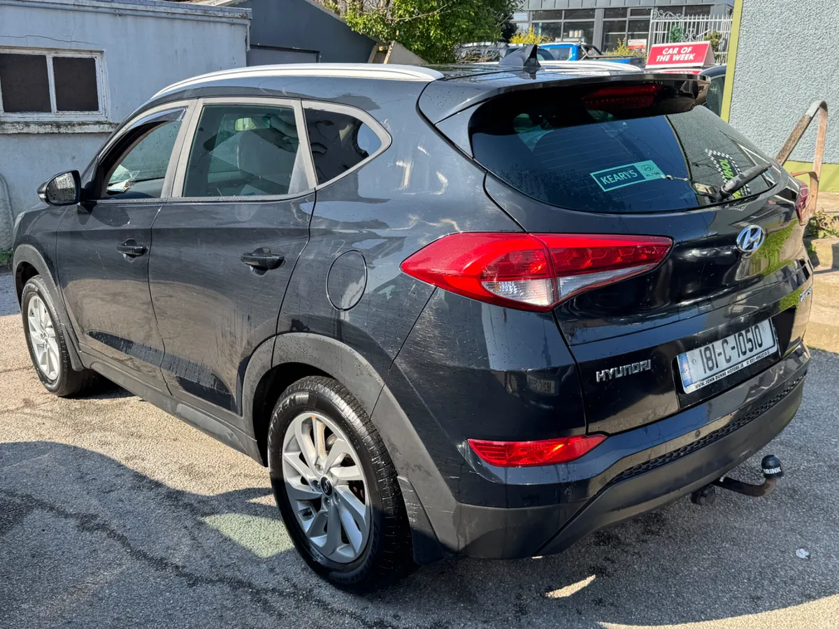Hyundai Tucson Executive High spec - Image 3