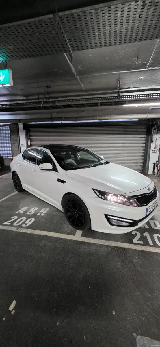 Kia Optima - Image 1