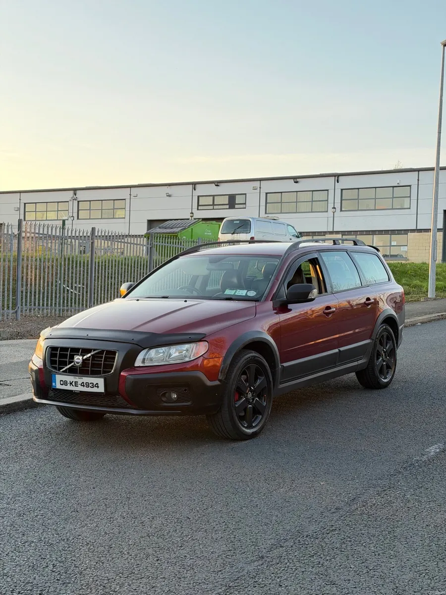 Volvo XC70 2008 - Image 1