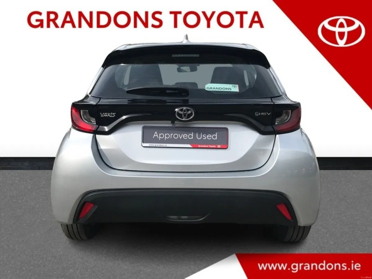 Toyota Yaris YARIS HYBRID 1.5 LUNA - GRANDONS - Image 4