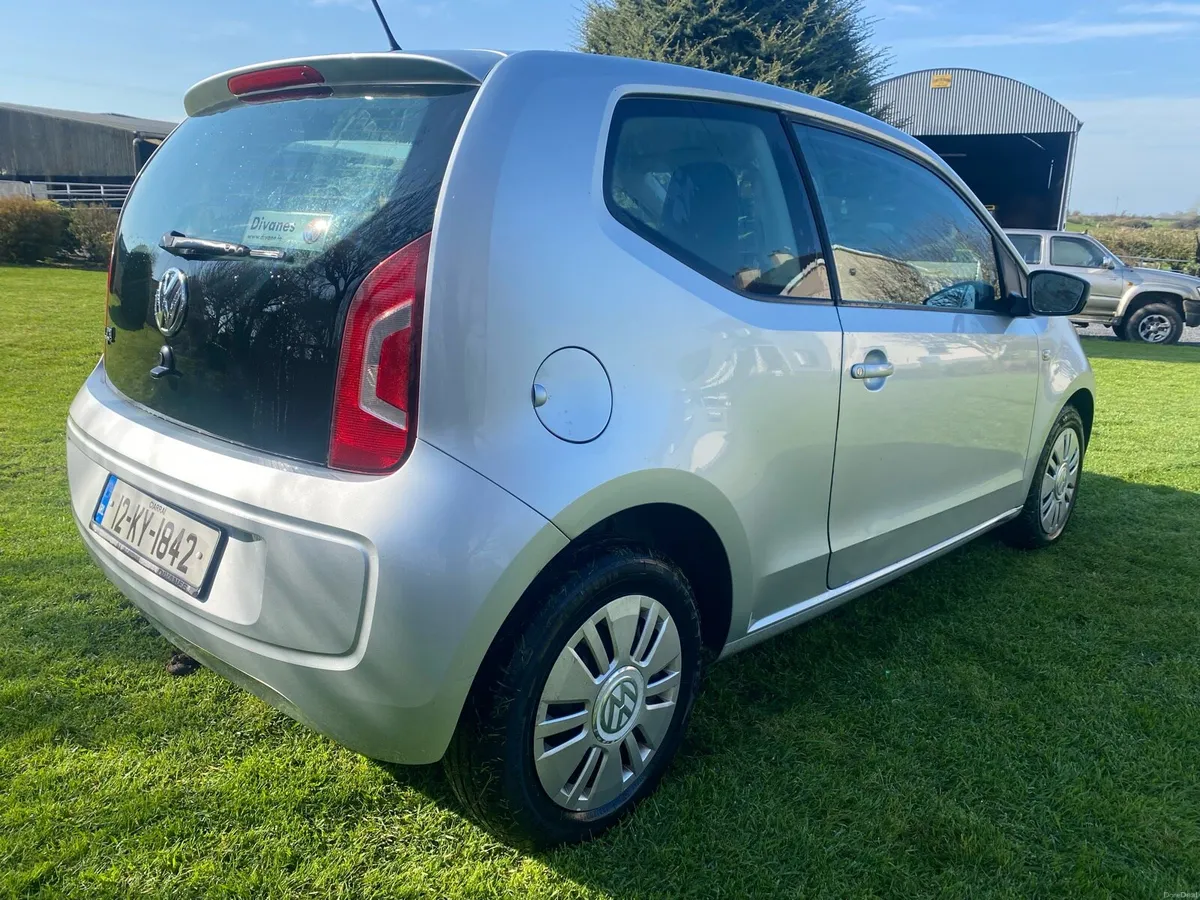 Volkswagen up - Image 4