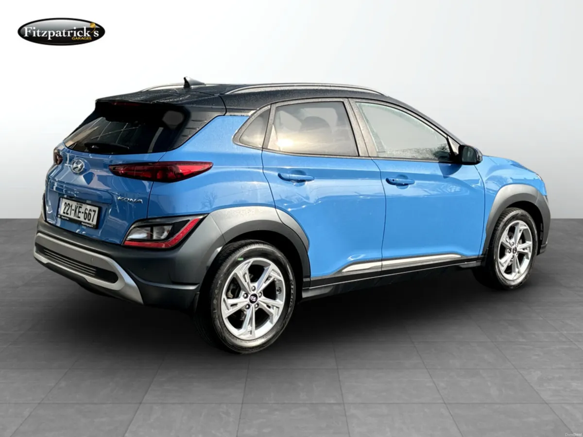 Hyundai Kona Executive 1.0 Petrol w/Black Roof - Image 2