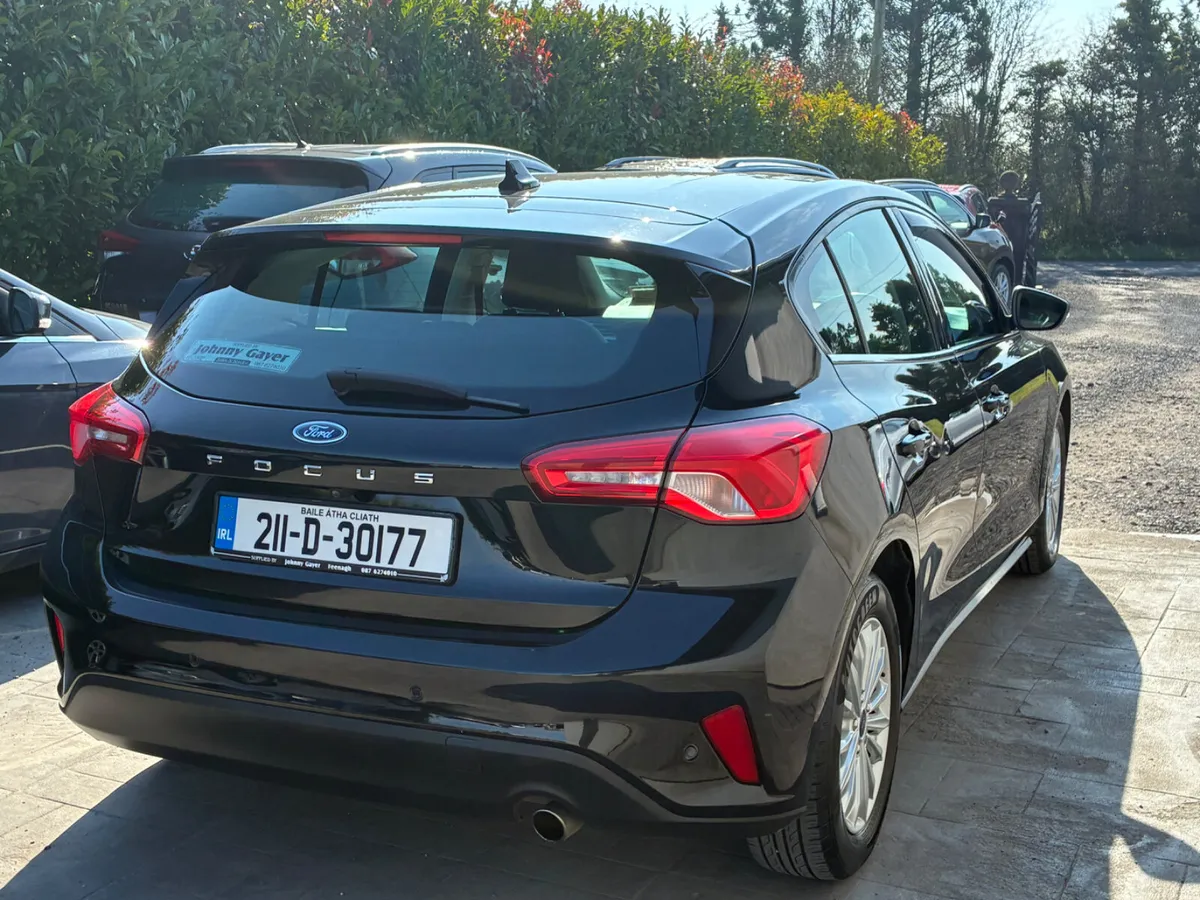 Ford Focus 2021 - Image 6