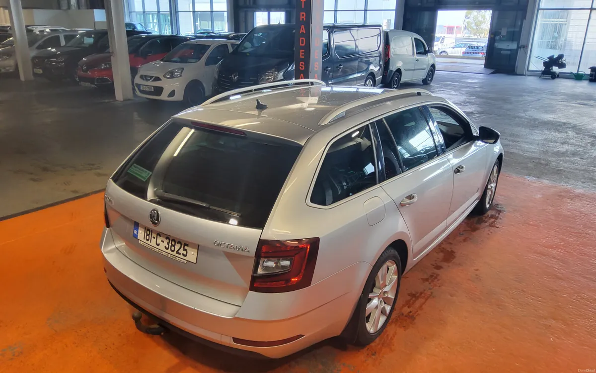 Skoda Octavia 2018 - Image 3
