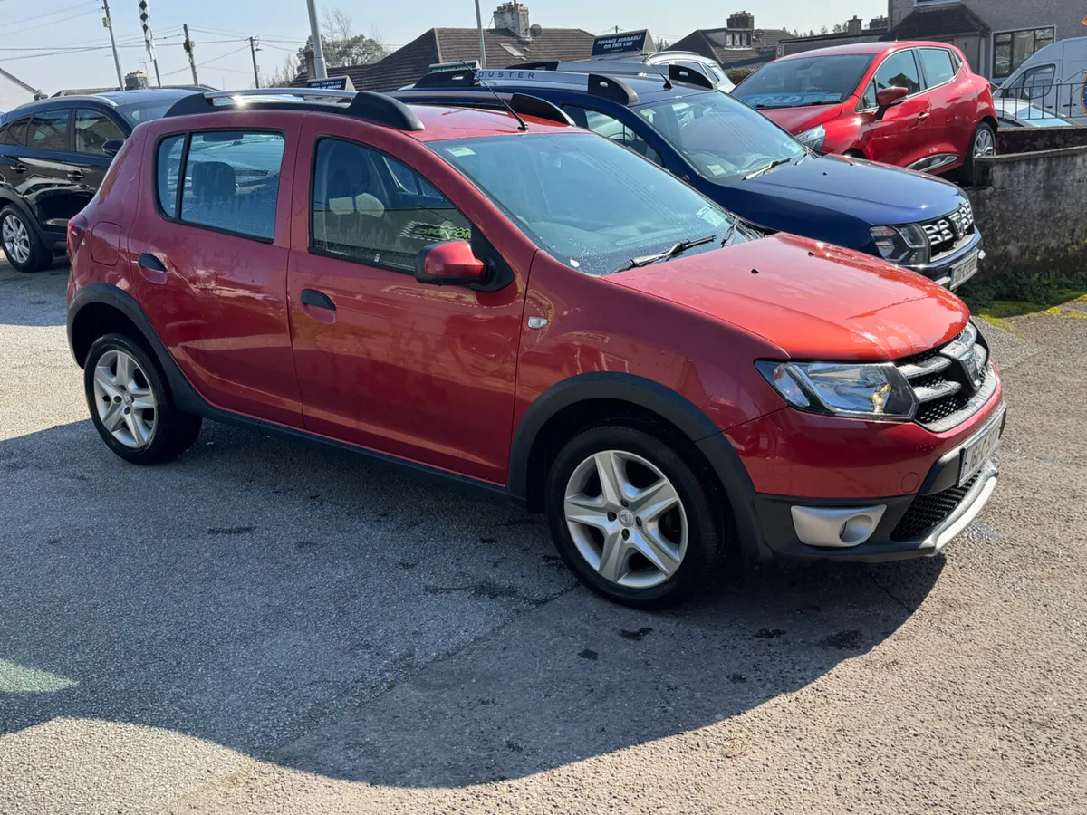 Dacia Sandero Stepway low mileage - Image 2