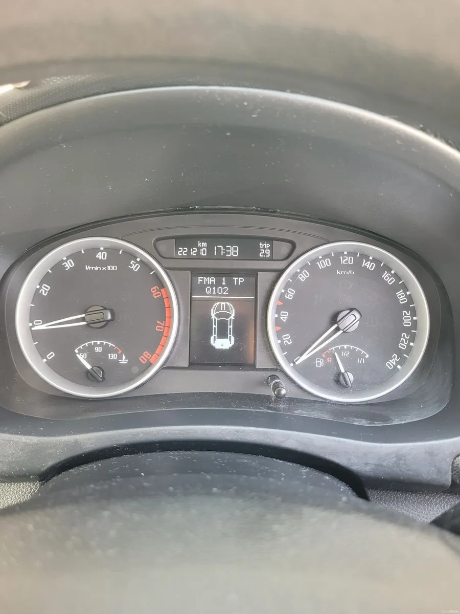 2008 Skoda Fabia - Image 4