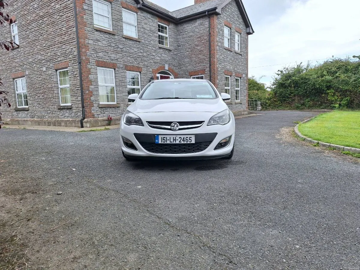 Vauxhall Astra 2015 - Image 1