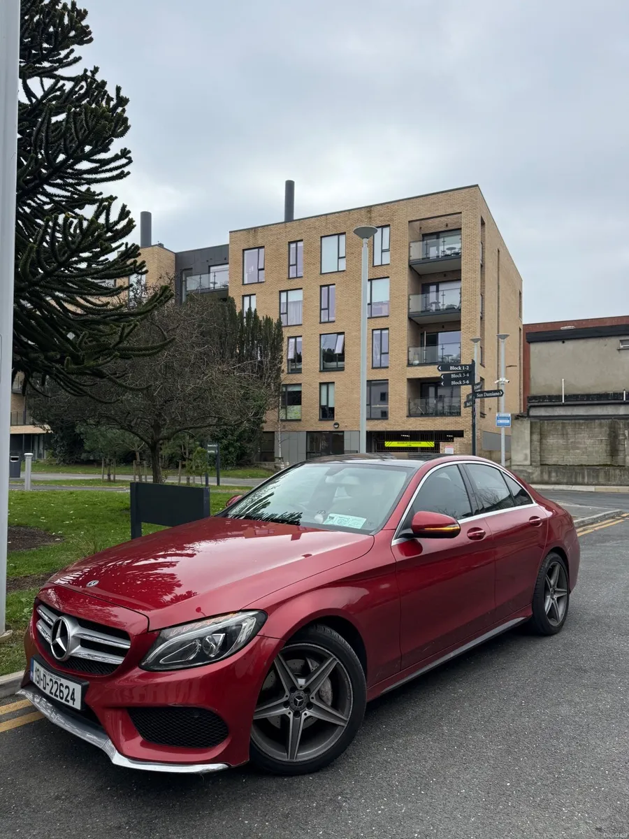 Mercedes-Benz C-Class 2019 - Image 1