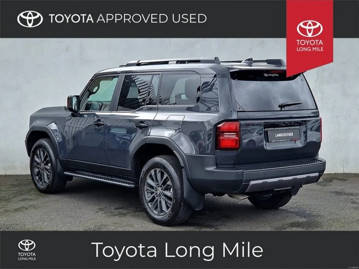 Toyota Land Cruiser 2.8 Platinum 7 Seater Passenge - Image 3