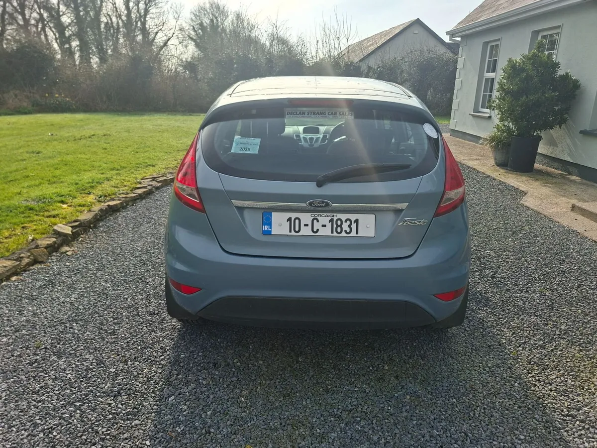 Ford Fiesta 2010 - Image 3