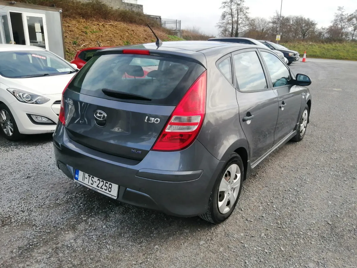 Hyundai i30 2011 - Image 5