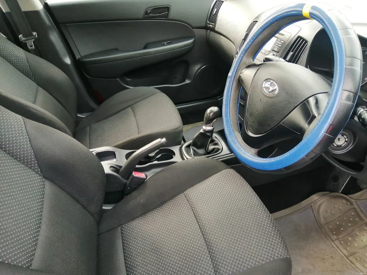 Hyundai i30 2011 - Image 6