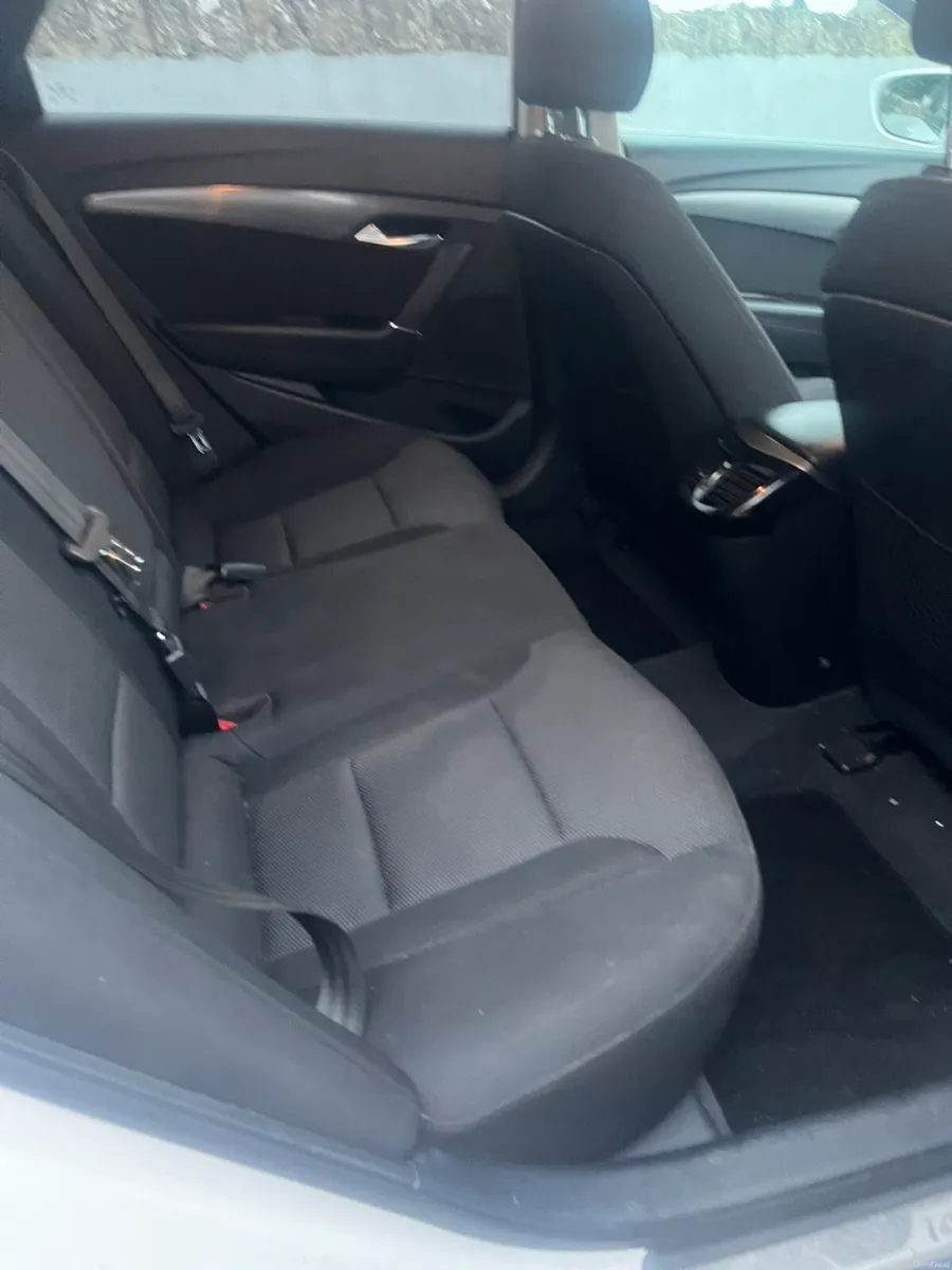 152 HYUNDIA I40 ESTATE NCT AND TAX - Image 4