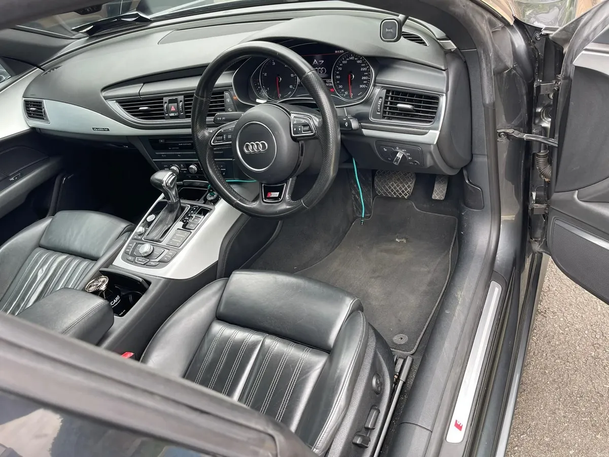 A7 S-tronic S-line 3.0 TDI Quattro 204 - Image 4
