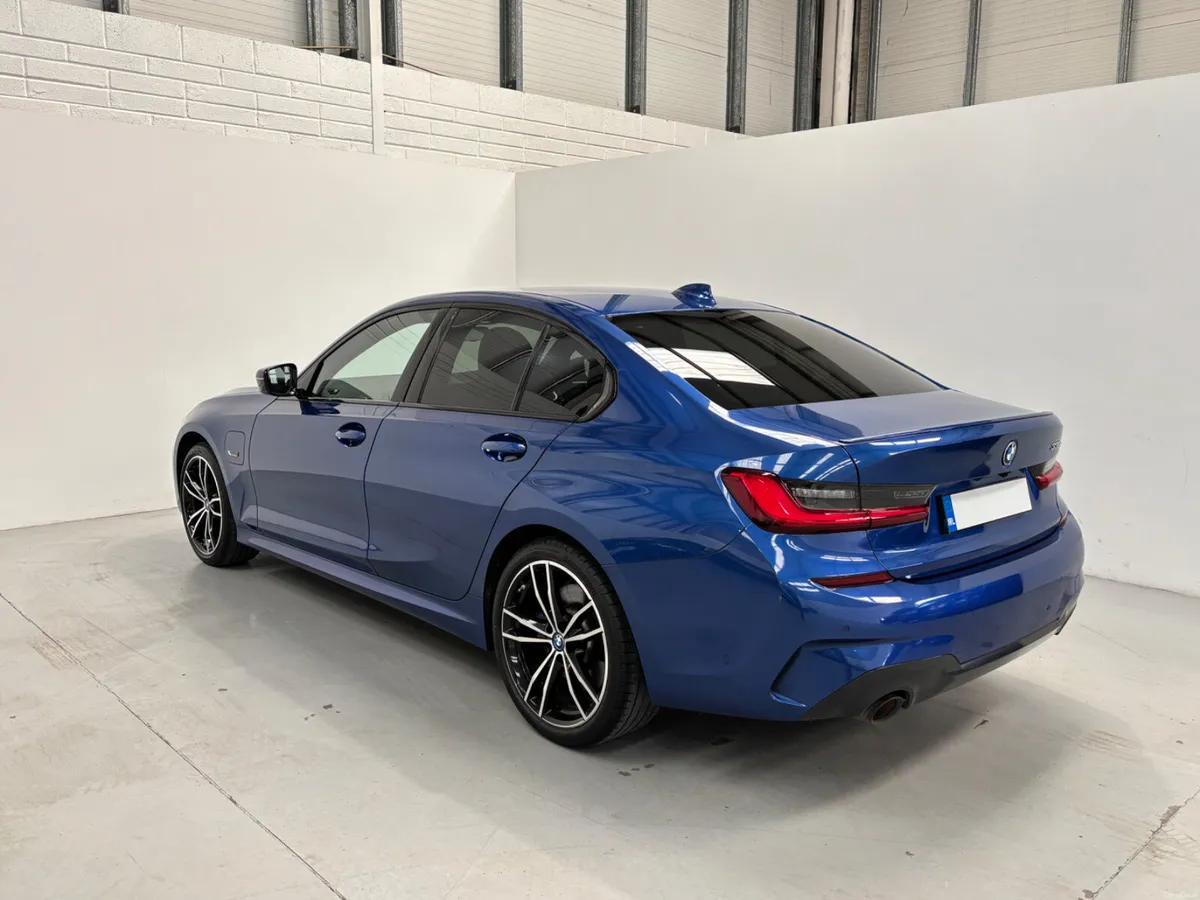 BMW 3 Series M Sport Pro - Image 6