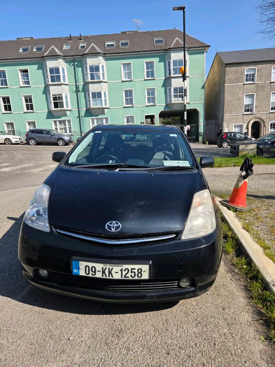 09 Toyota Prius 1.5 Hybrid Nct and tax - Image 3