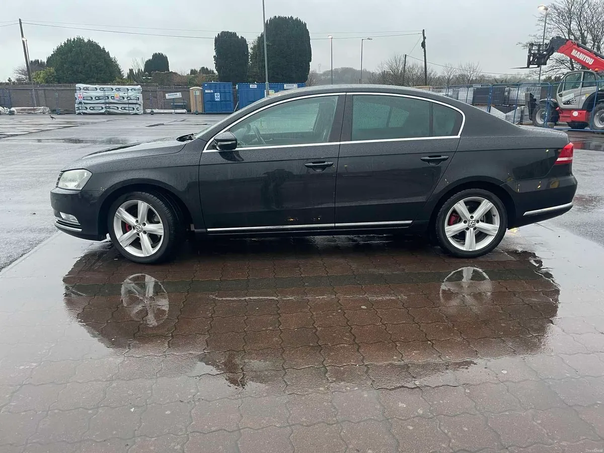 Volkswagen Passat 2.0 - Image 2
