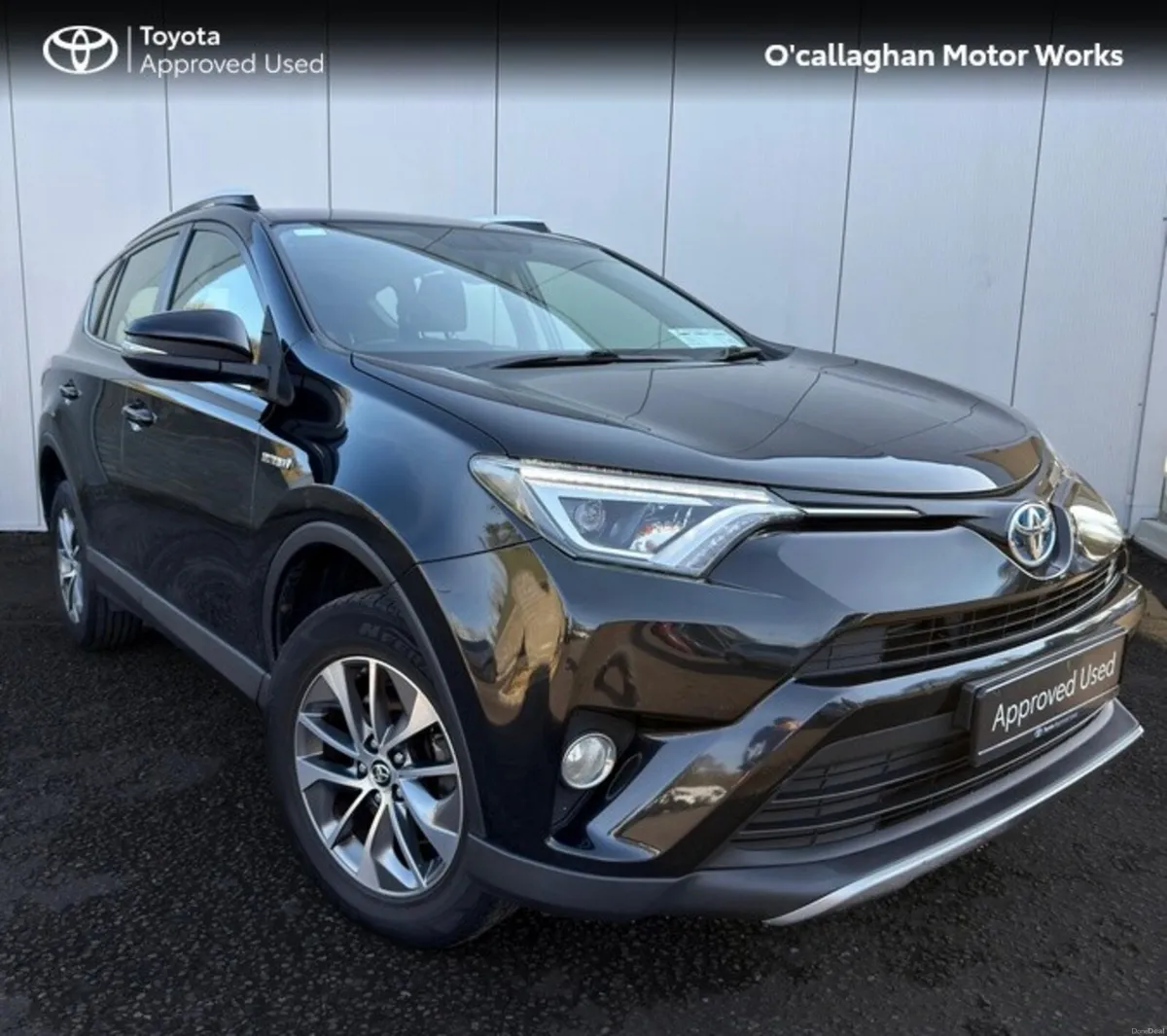Toyota RAV4 RAV4 2.5 HYBRID LUNA 2WD 4DR AUTO - Image 1