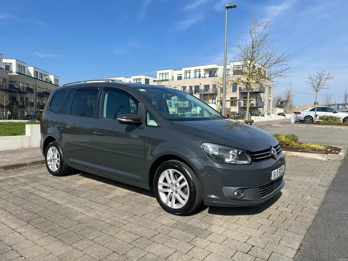 VOLKSWAGEN TOURAN AUTOMATIC - Image 1