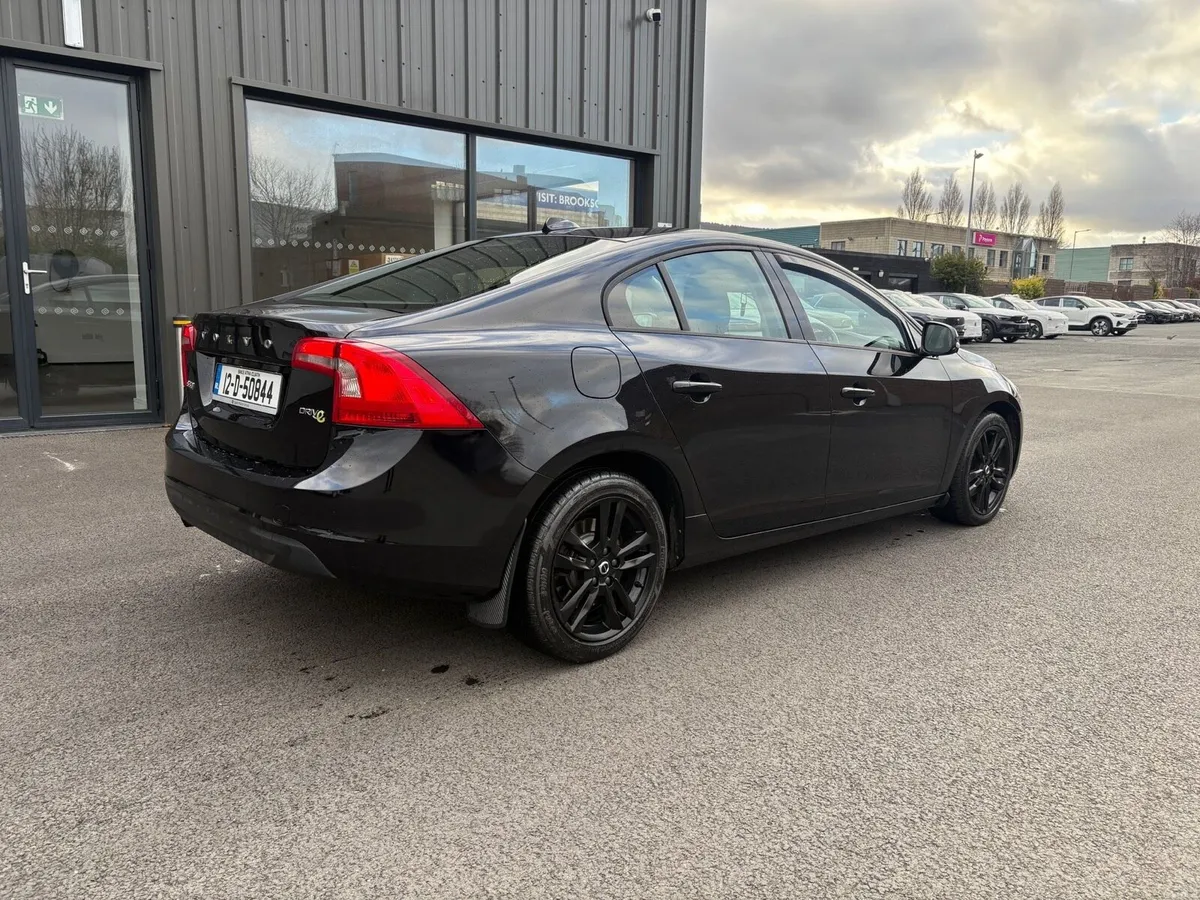 Volvo S60 - Image 3