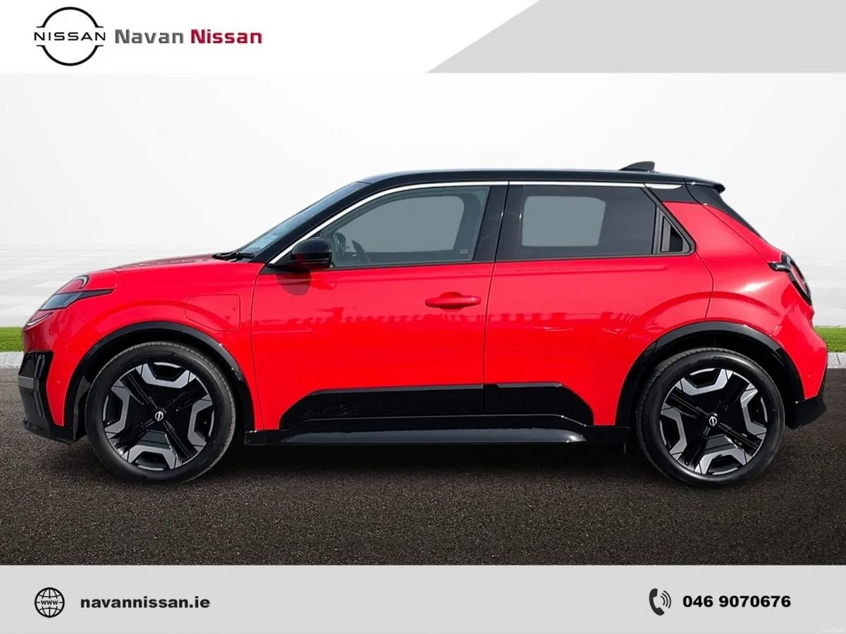 Nissan Micra 52kwh Evolve *BRAND NEW* - Image 4