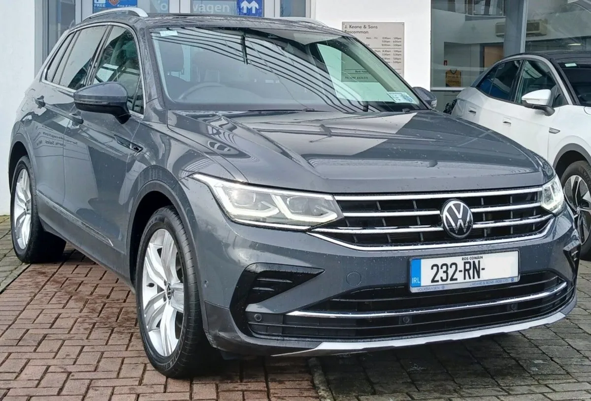 Volkswagen Tiguan Elegance  2.0 TDI 150HP **REAR V - Image 1