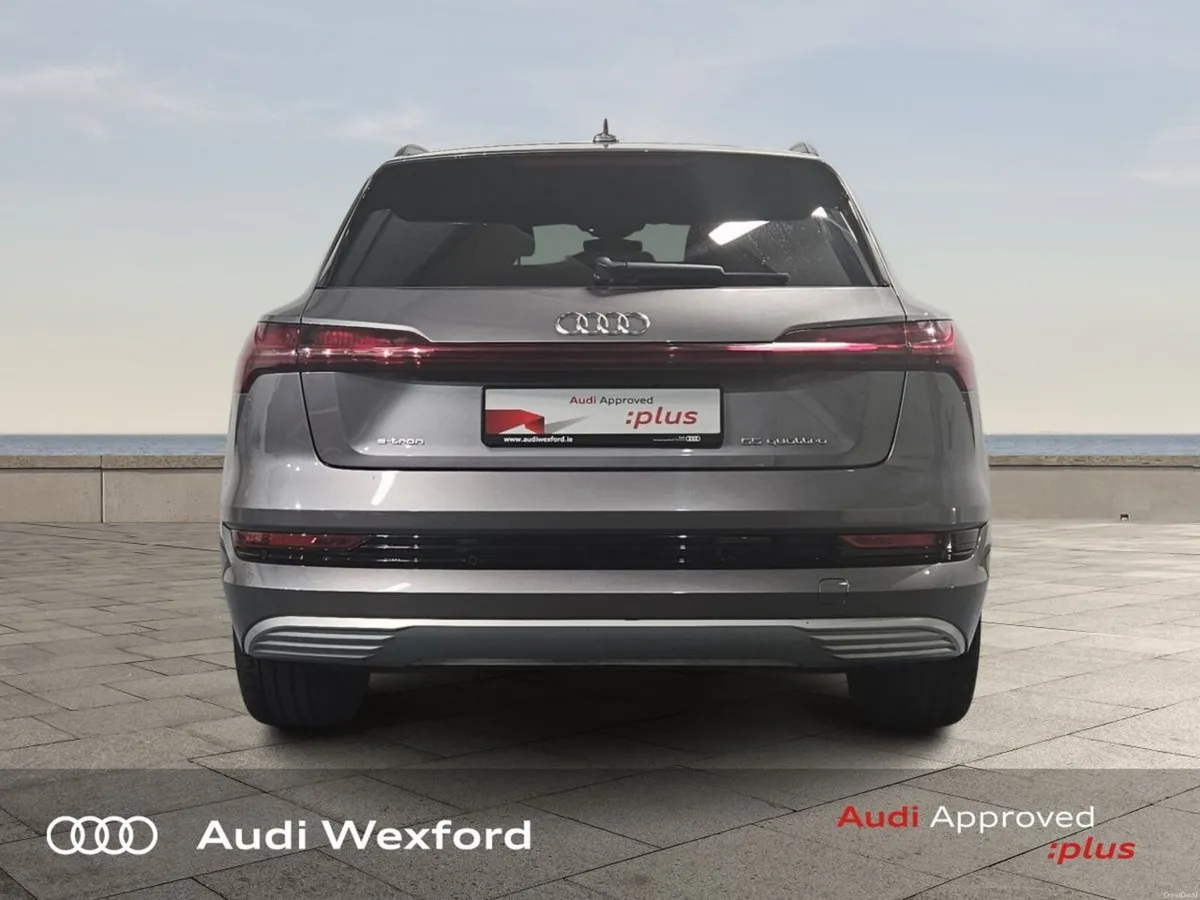 Audi e-tron 55 quattro €372p/m - Image 4