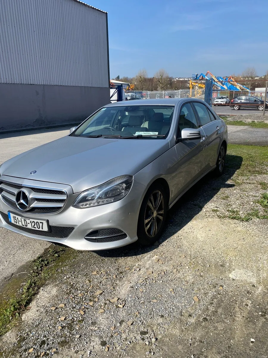 Mercedes e220 - Image 4