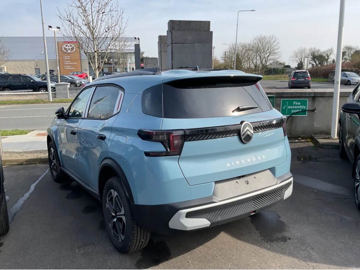 Citroen C3 Aircross PLUS 1.2 TURBO PETROL 7 seat - Image 2