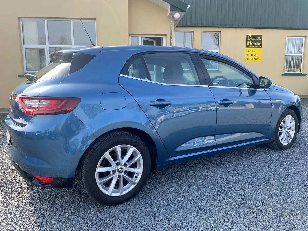 Renault Megane 2017 - Image 3