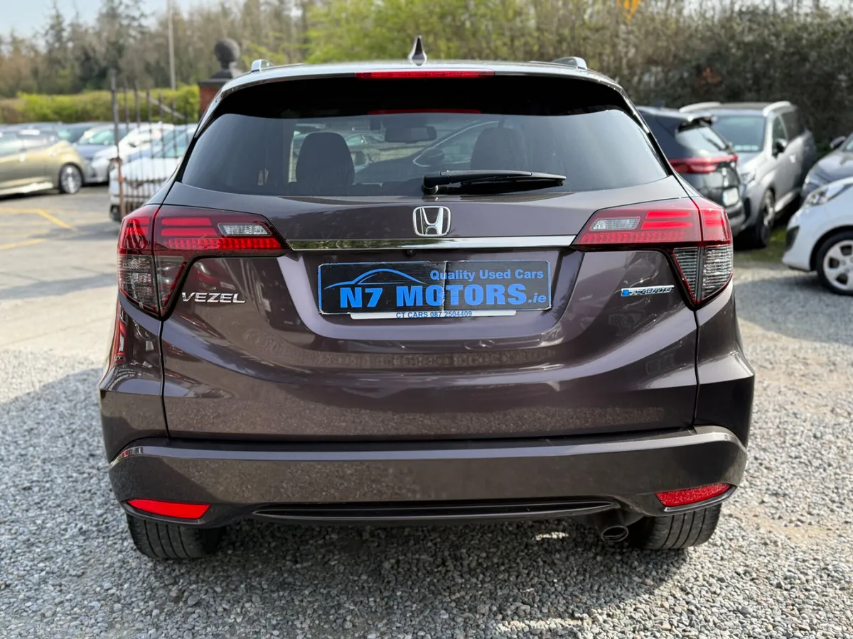 2019 Honda Vezel 1.5 HYBRID AUTO - Image 4