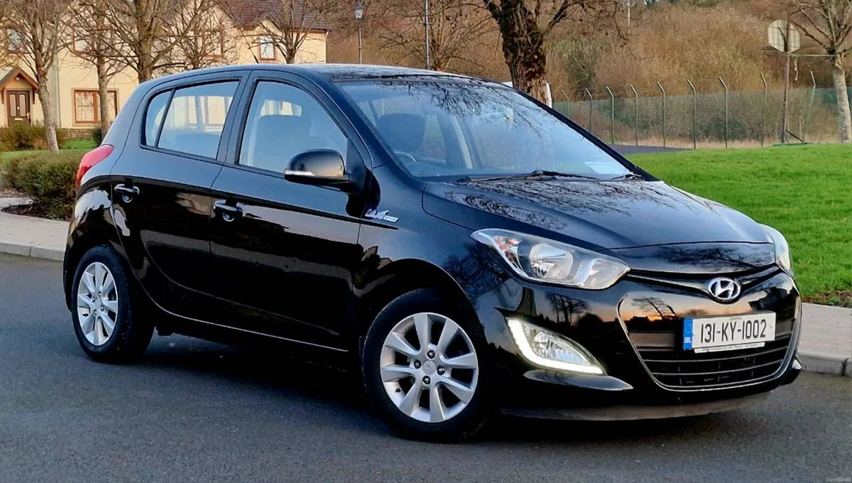 Hyundai i20 2013   LOW MILEAGE - Image 2