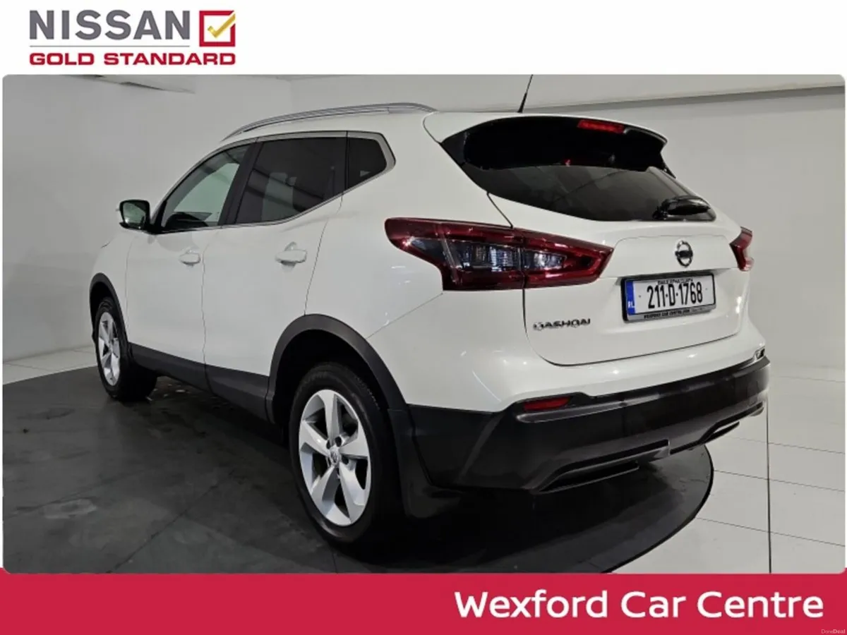 Nissan Qashqai 1.3 SE - Image 4
