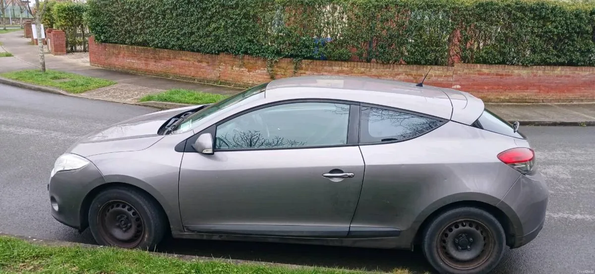 Renault Megane - Image 1