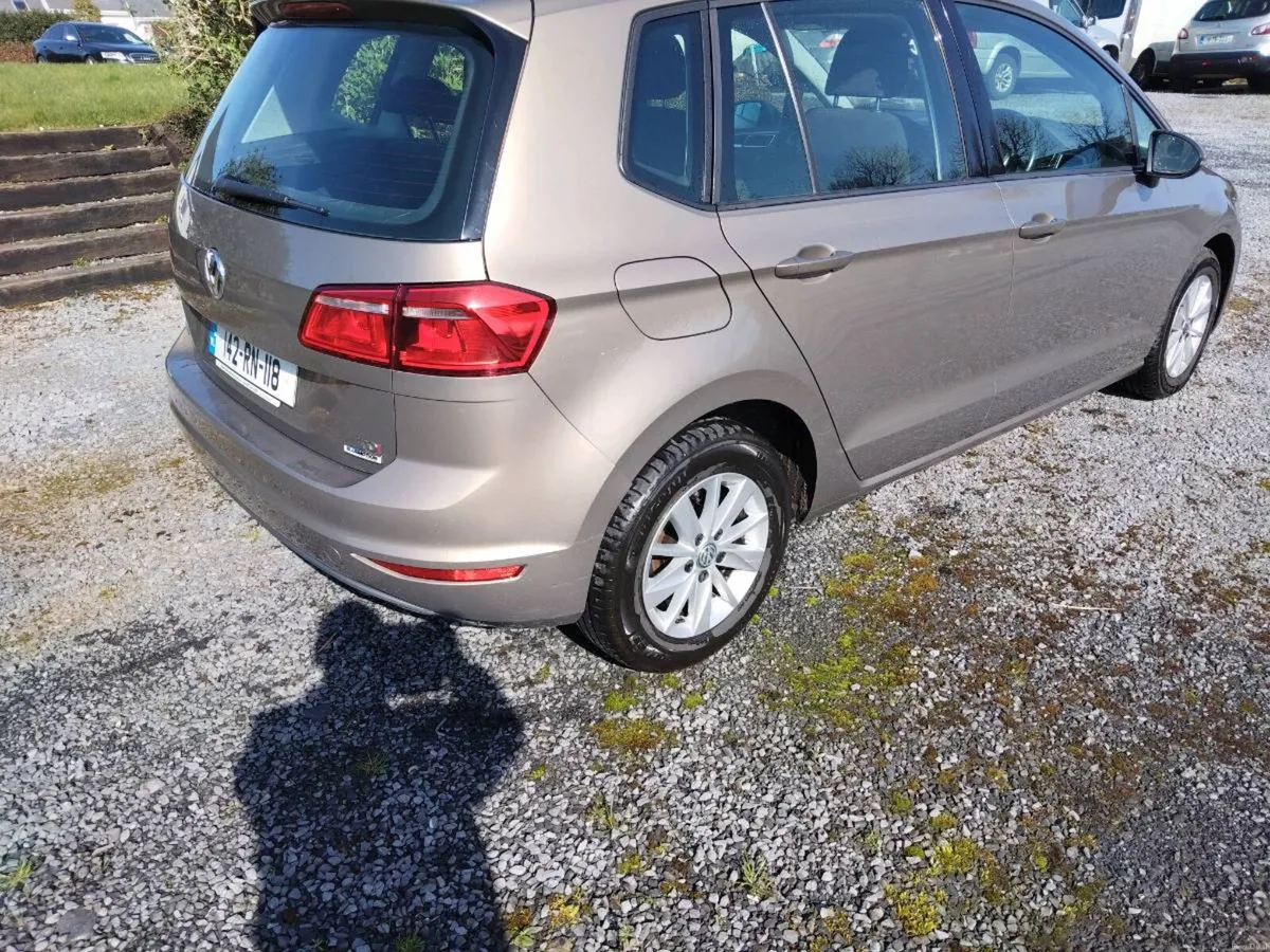 Volkswagen Golf Estate - Image 6
