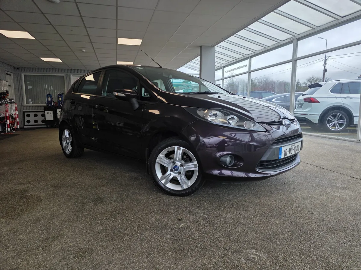 Ford Fiesta 1.4D Style 2010 - Image 2