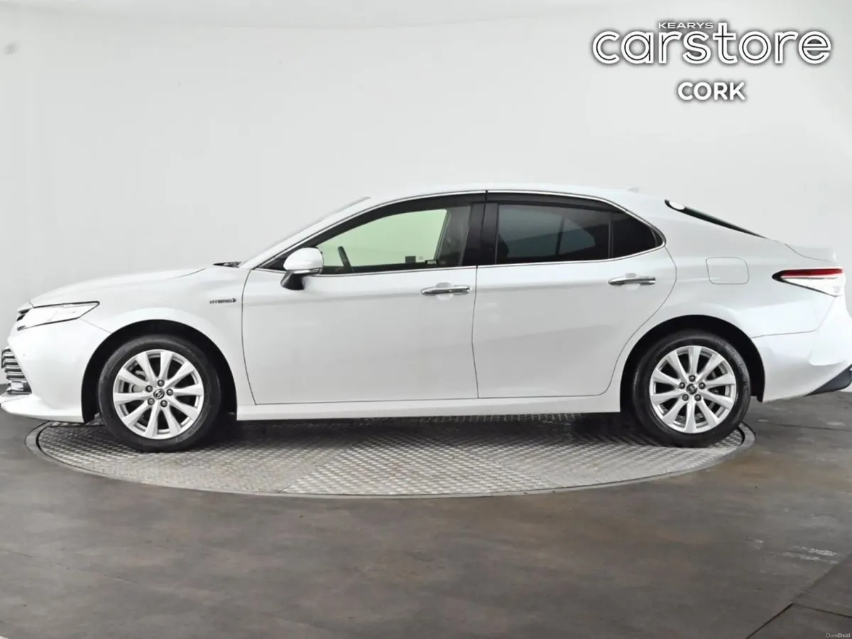Toyota Camry 2.5 Camry Hybrid - Image 6